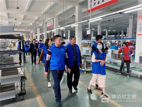 聚力共赢 浙派集成灶山东临沂经销商工厂行圆满收官，现场热闹非凡